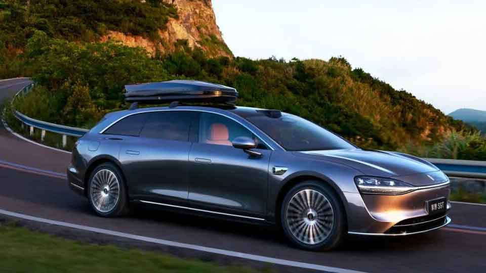 享界 S9T，榮獲“2025中國十佳底盤”